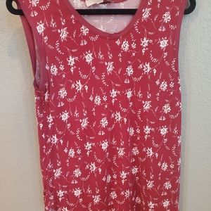 Red floral loft top large